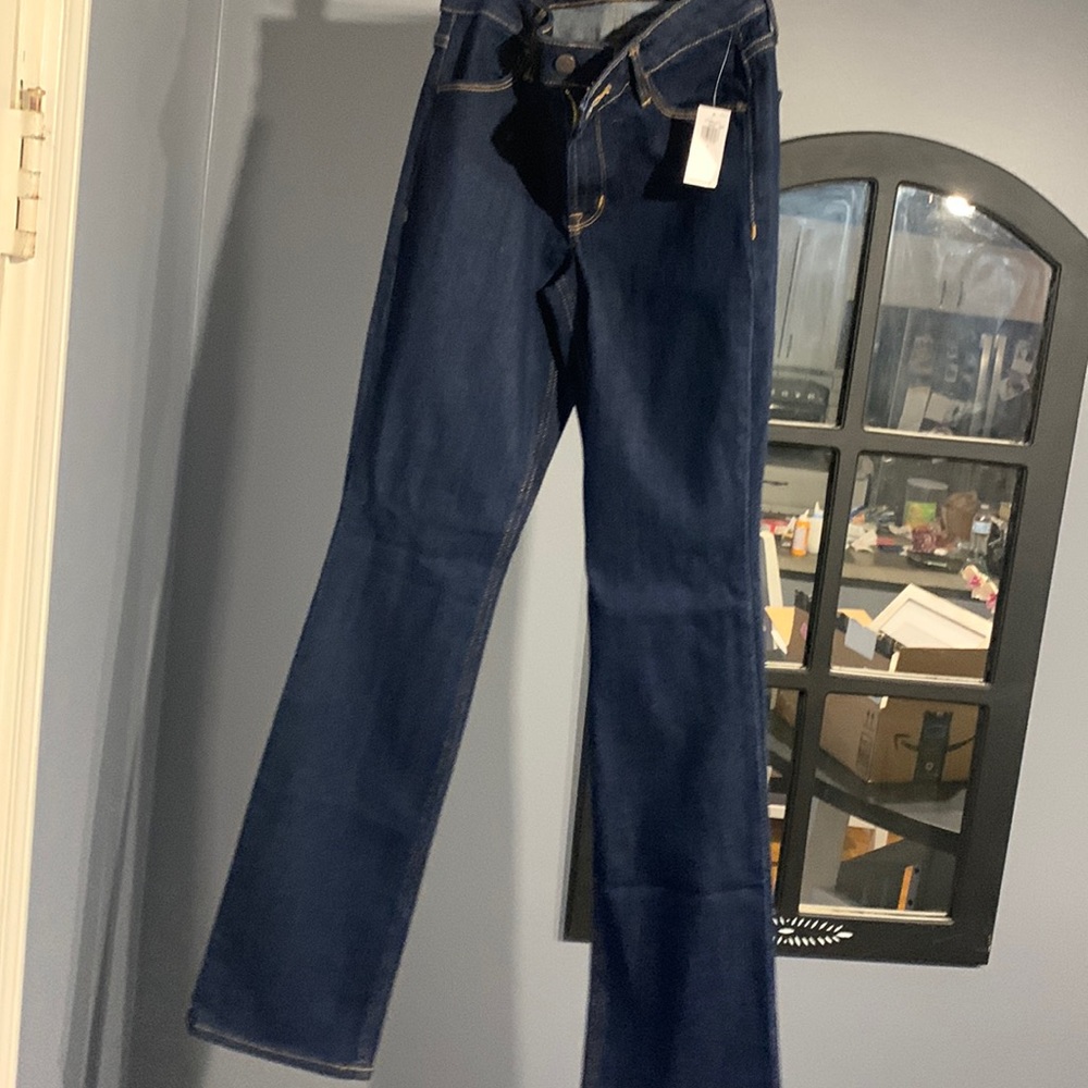 Old Navy Size 0 Blue mid rise boot cut jeans. Never worn NWTS